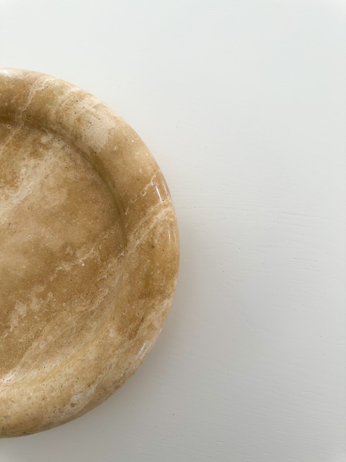 Travertine Round Dish (Free Shipping)