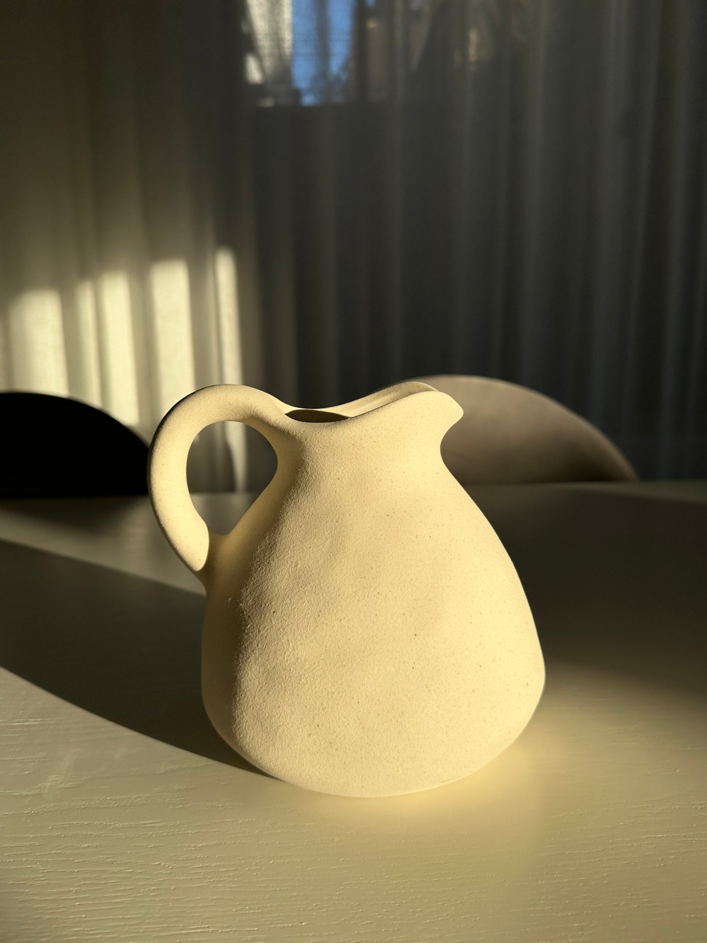 White Sienna Vase (Free Shipping)